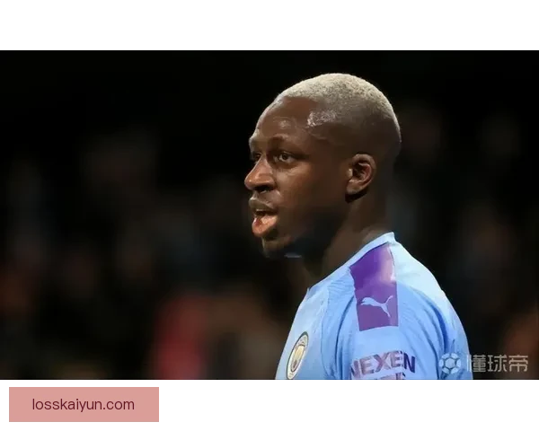 迪巴拉射门数据解析显示出其状态稳健，射门效率持续提升。